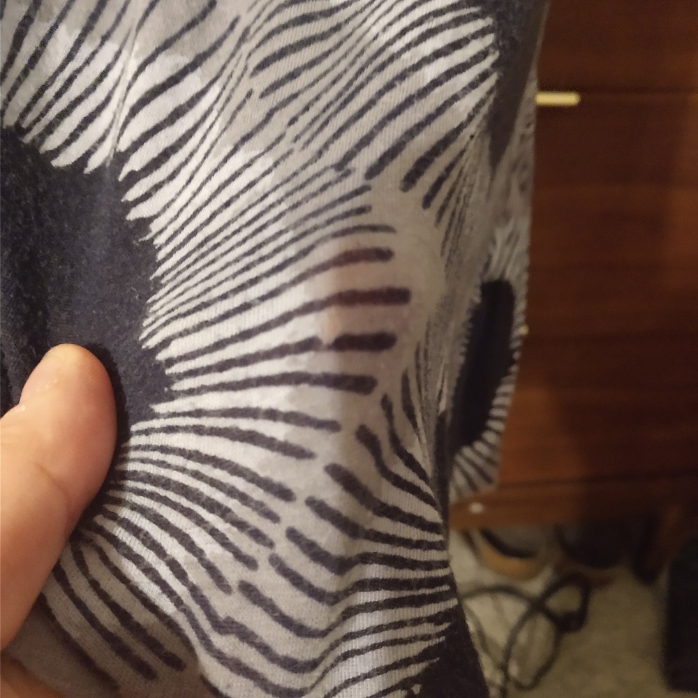 Mossimo top - Picture 2 of 3